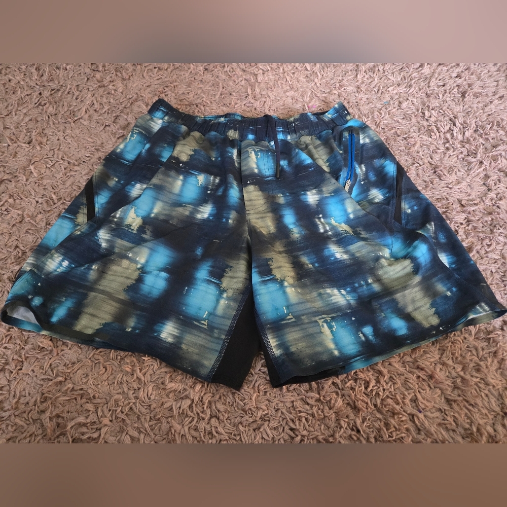 Lululemon Shorts Adult Medium Multicolor Medium SURGE Active Training 7 in